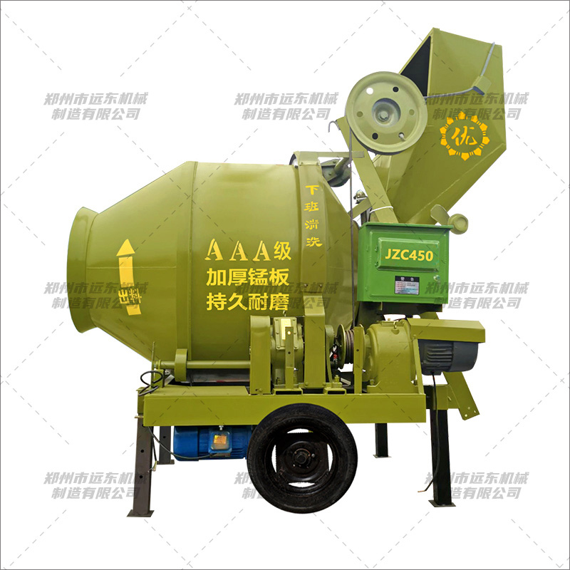 JZC450型全自動翻斗攪拌機(jī)(圖1) JZC450型全自動翻斗攪拌機(jī)(圖1)